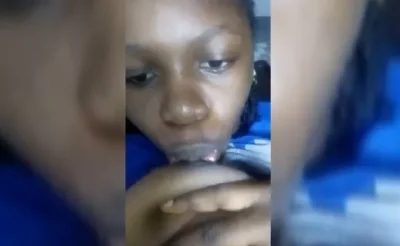 Unijos Student Anita Sucking Her Breast