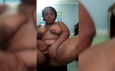 Chubby Enugu Girl Masturbate